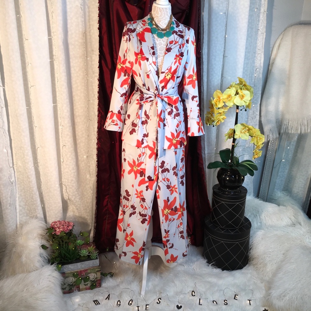 TWO PIECE WOMEN PANT SUIT